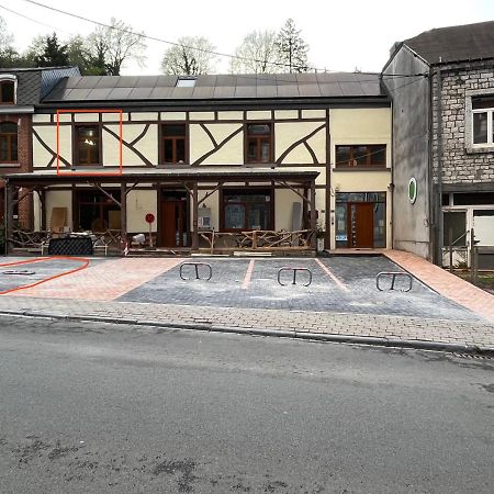 Aux Loups Blancs - Appartement Namur Ngoại thất bức ảnh