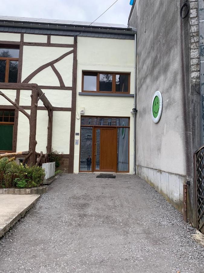 Aux Loups Blancs - Appartement Namur Ngoại thất bức ảnh